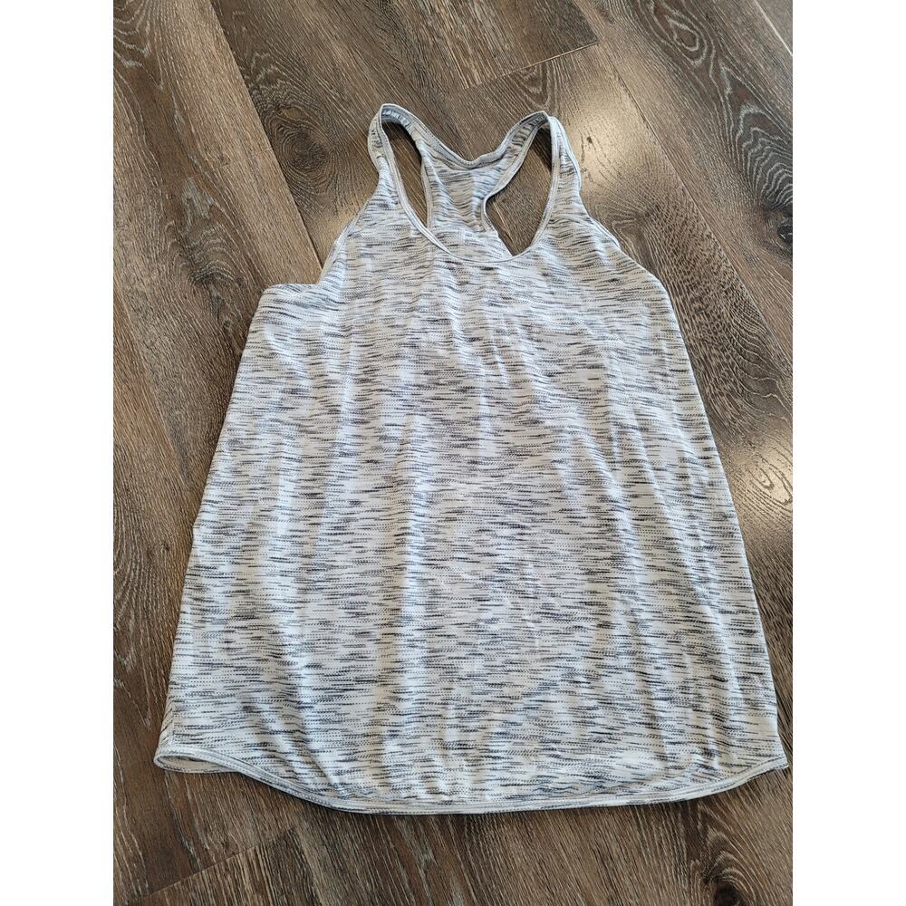 Lululemon‎ Women's Heather Gray Essential Tank Top Pleated #6
